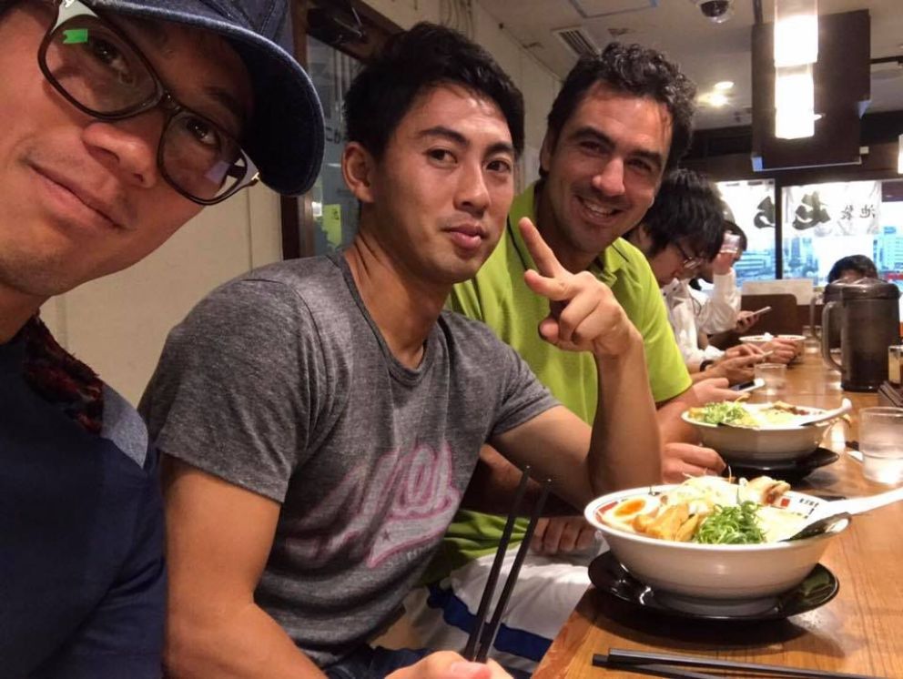 La historia de Dante Bottini, entrenador de un “top ten”