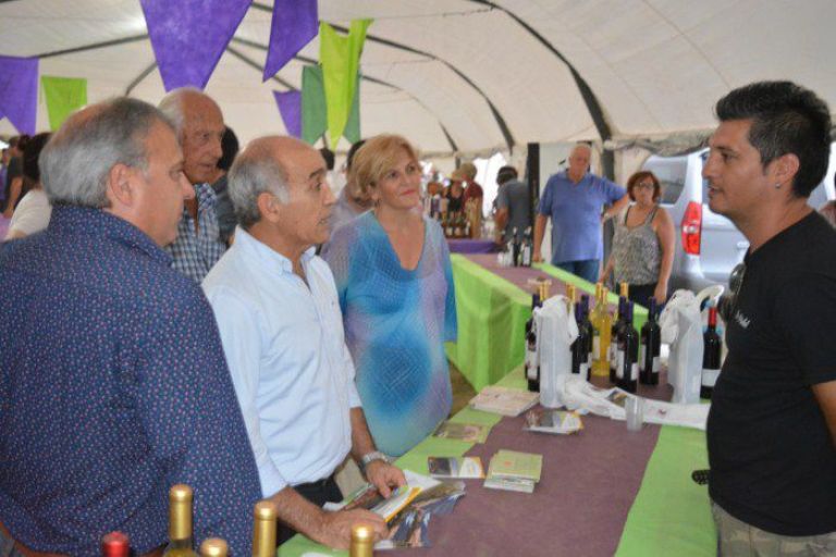 Los Nocheros brillaron en la fiesta de la Vendimia