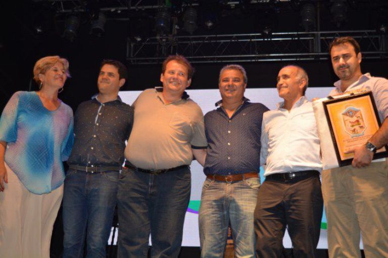 Los Nocheros brillaron en la fiesta de la Vendimia