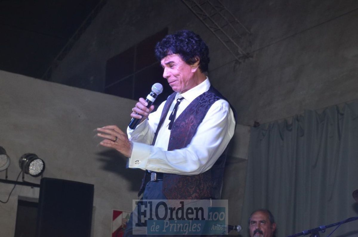 Toda la excelencia en el evento Pringles canta y danza