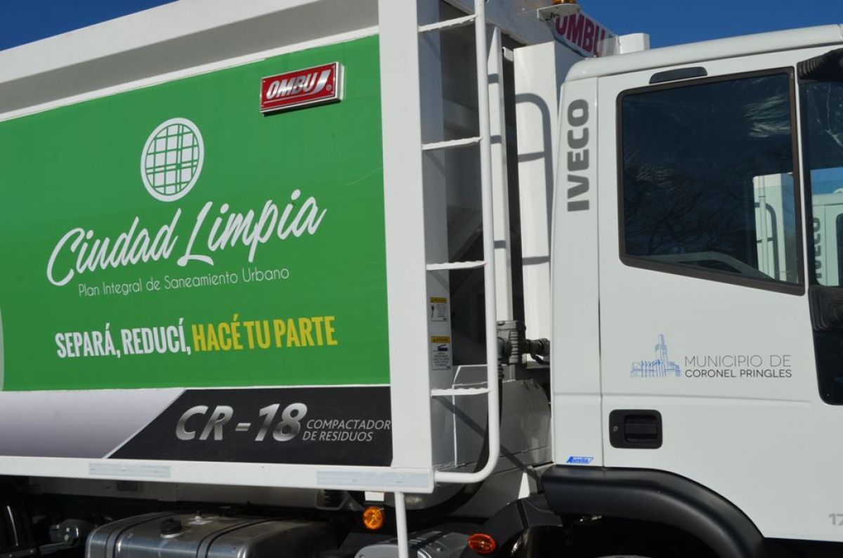 Se presentaron las 4 modernas unidades destinadas a la recolección de residuos