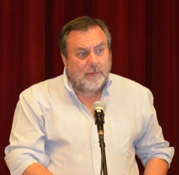 La Provincia entregó escrituras de viviendas a vecinos pringlenses