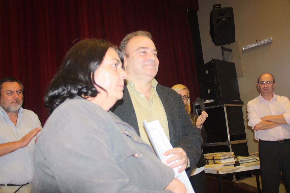 La Provincia entregó escrituras de viviendas a vecinos pringlenses