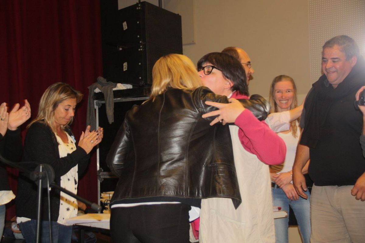 La Provincia entregó escrituras de viviendas a vecinos pringlenses