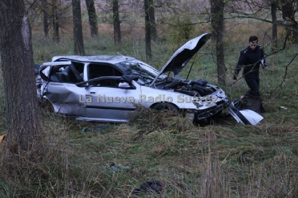 Cinco pringlenses heridos en vuelco de auto | El Orden de Pringles