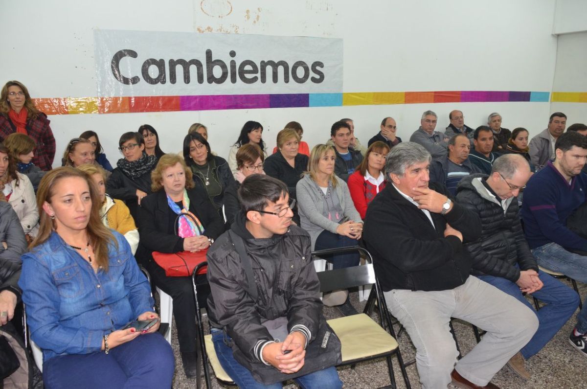 "Ni la UCR ni Carlos Oreste formarán parte de esta unidad"