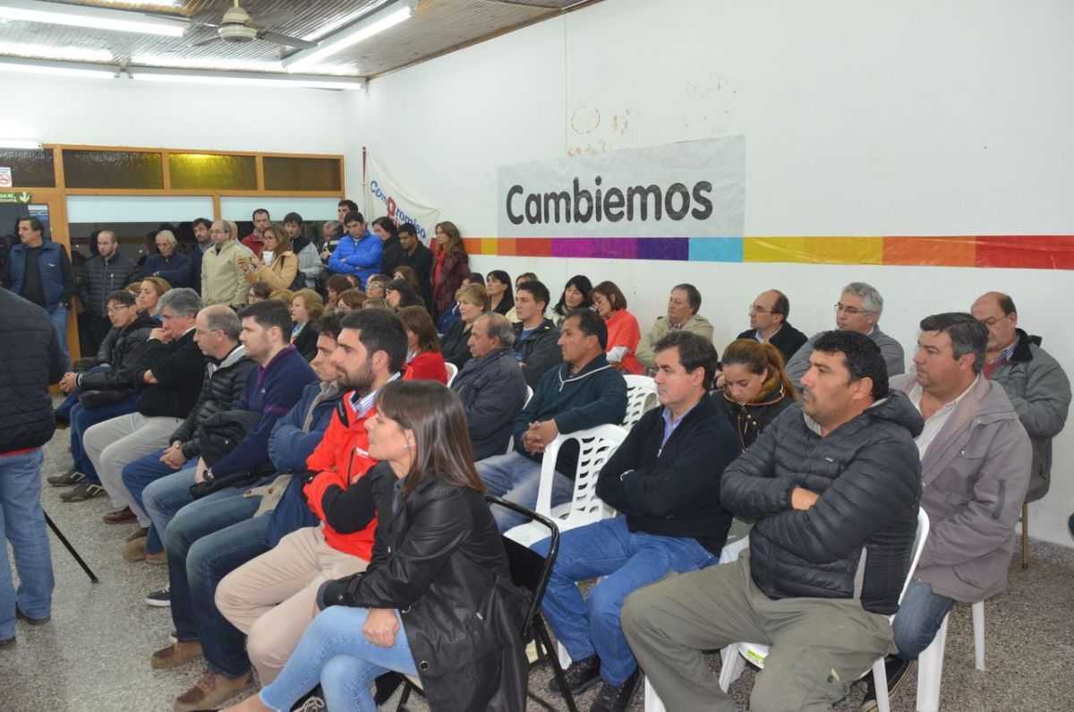 "Ni la UCR ni Carlos Oreste formarán parte de esta unidad"