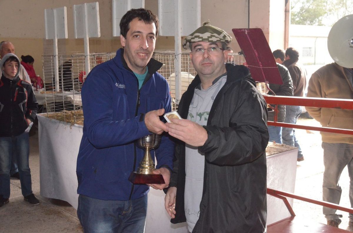 Más de $130.000 coronaron  la muestra en Coronel Pringles