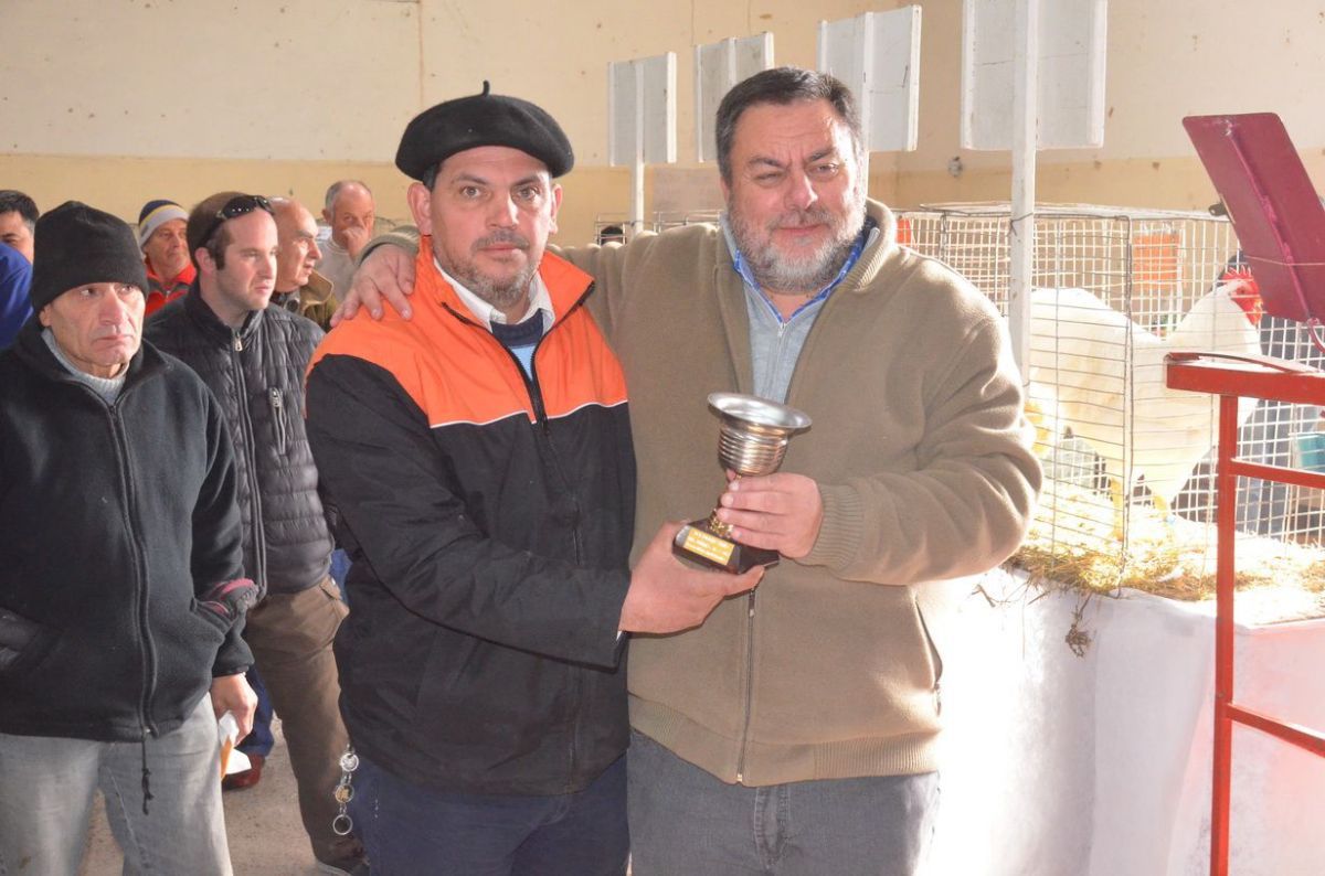 Más de $130.000 coronaron  la muestra en Coronel Pringles