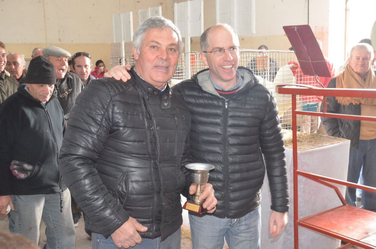 Más de $130.000 coronaron  la muestra en Coronel Pringles