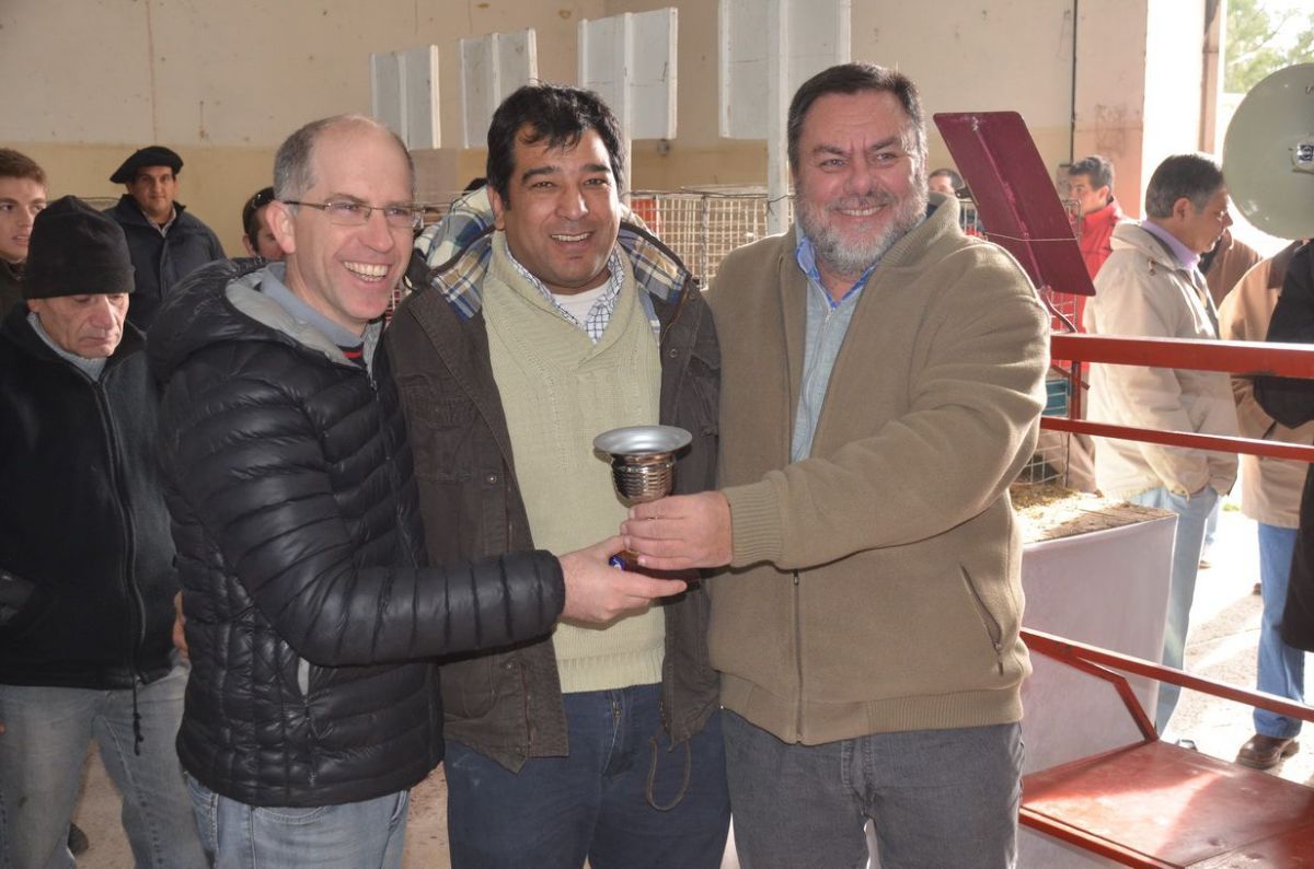 Más de $130.000 coronaron  la muestra en Coronel Pringles