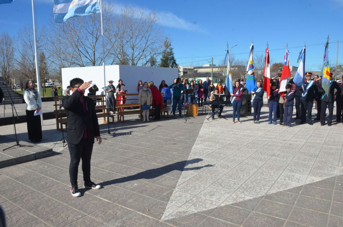 Emotivo Acto en Homenaje al Gral. José de San Martín