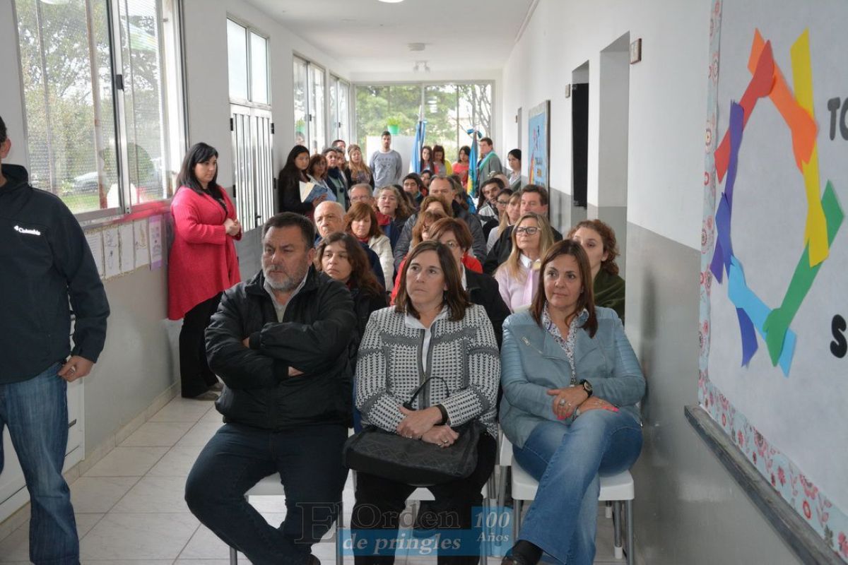 Libros, música, taller de circo, en la maratón de Lectura