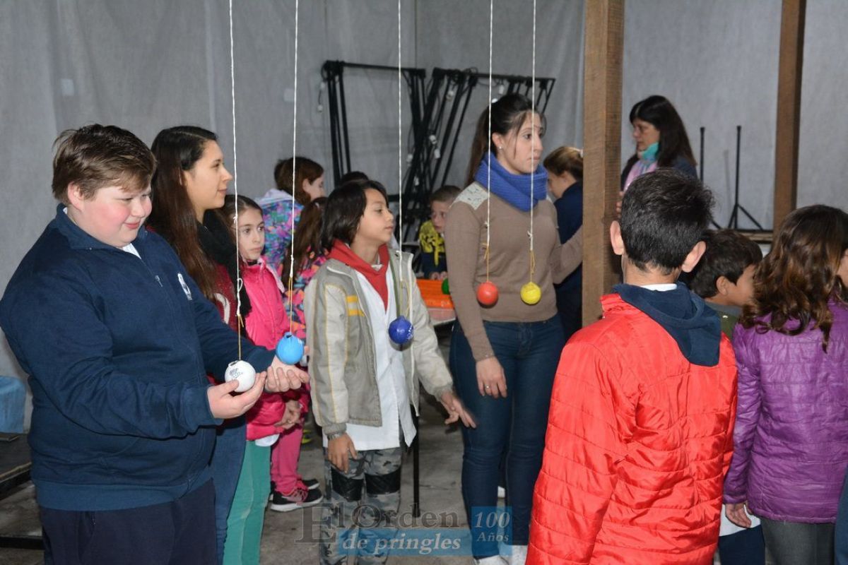 Libros, música, taller de circo, en la maratón de Lectura