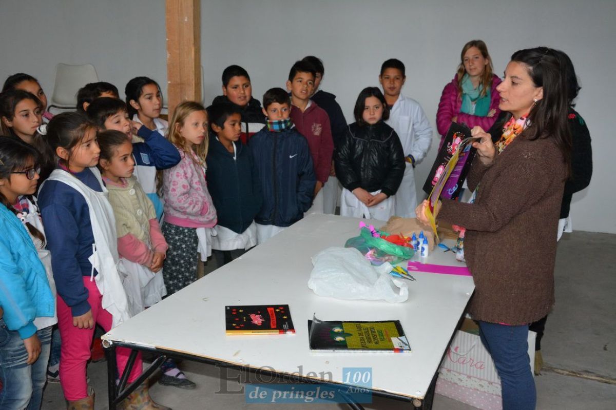 Libros, música, taller de circo, en la maratón de Lectura