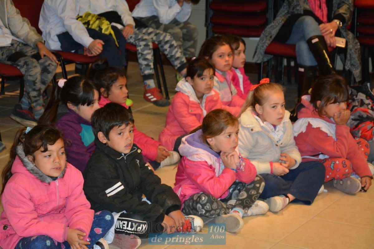 Libros, música, taller de circo, en la maratón de Lectura