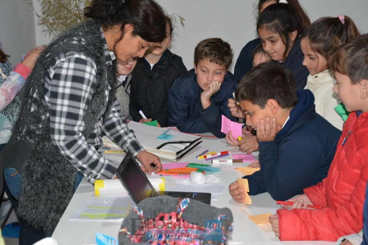Libros, música, taller de circo, en la maratón de Lectura