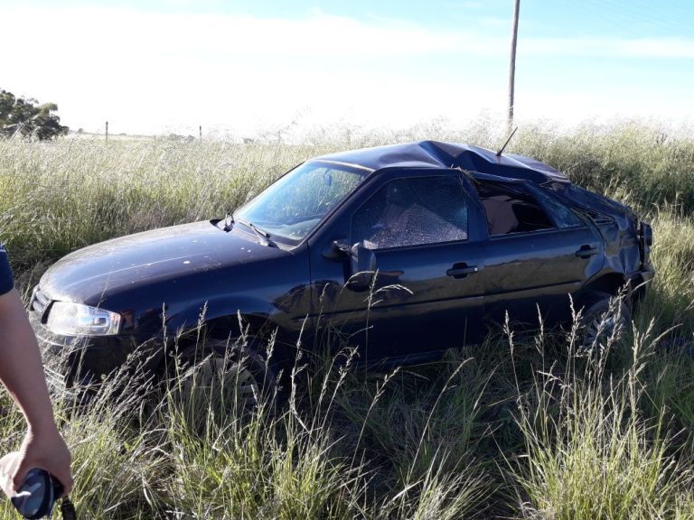Pringlense con heridas leves en vuelco en el acceso a Tornquist | El ...