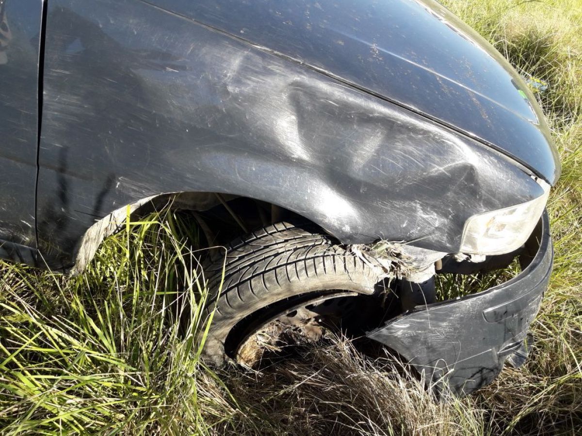 Pringlense con heridas leves en vuelco en el acceso a Tornquist | El ...