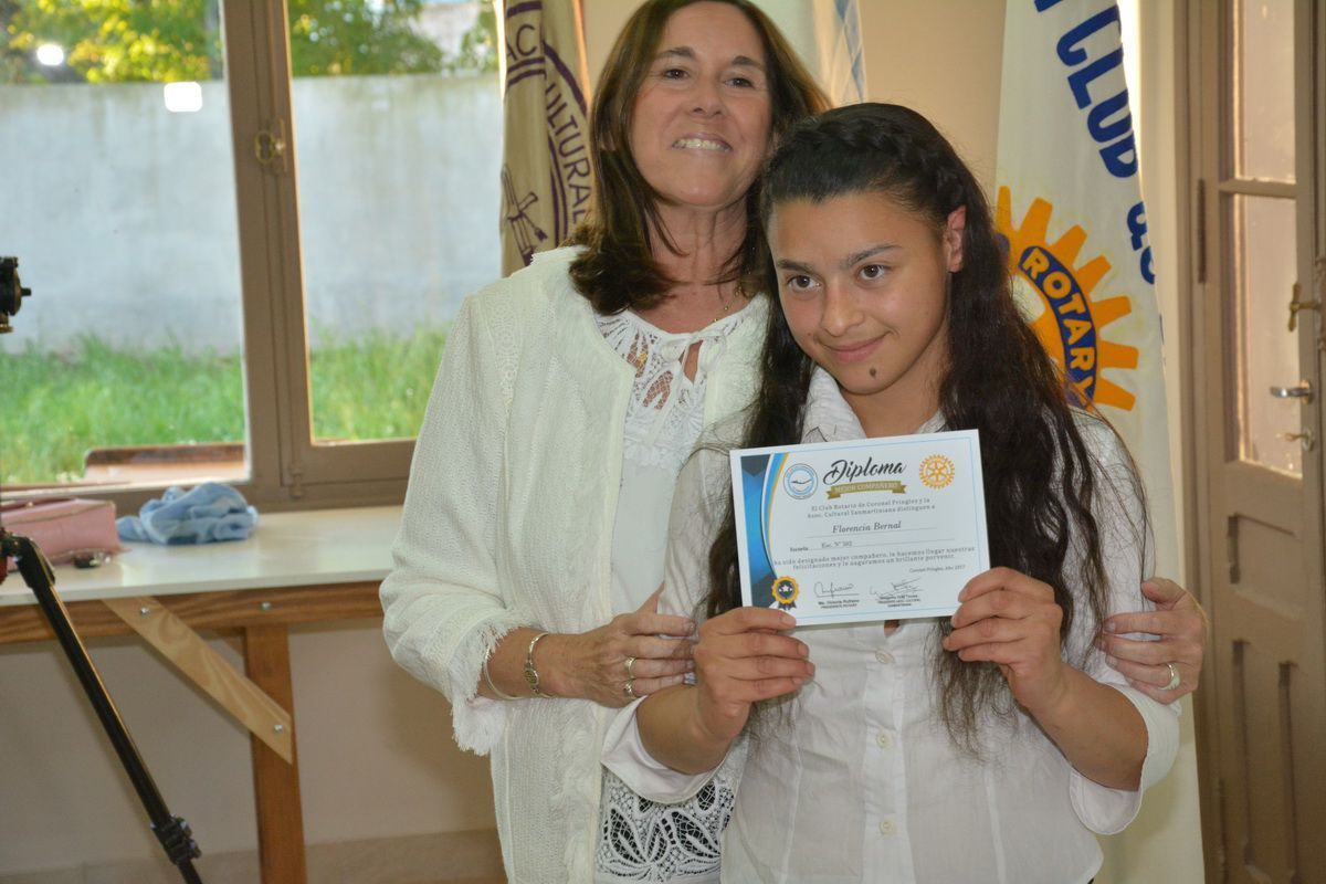 Reconocimiento a los Mejores Compañeros de Primaria