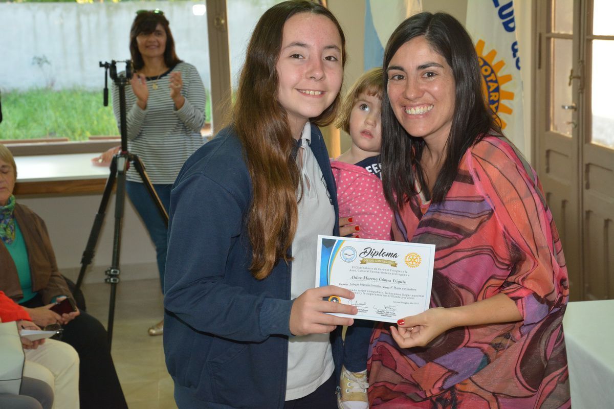 Reconocimiento a los Mejores Compañeros de Primaria
