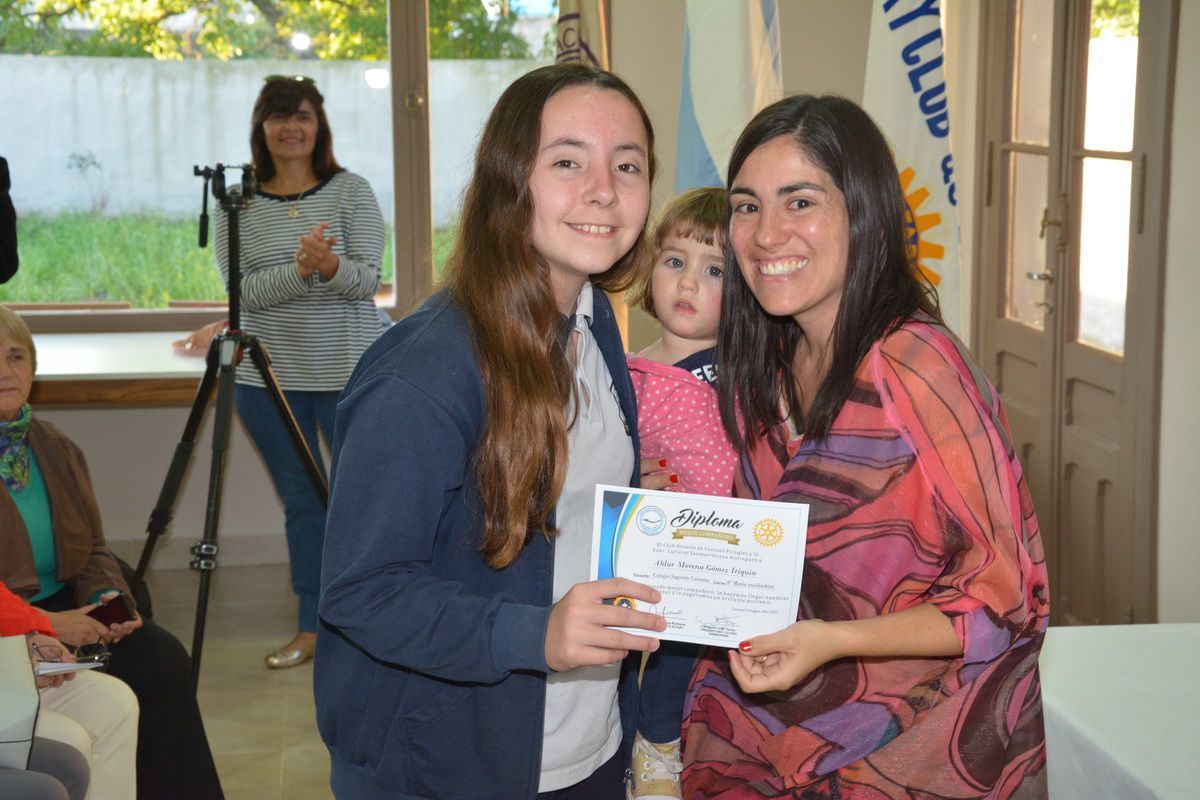 Reconocimiento a los Mejores Compañeros de Primaria