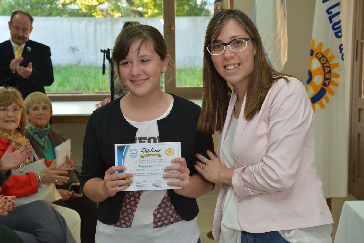 Reconocimiento a los Mejores Compañeros de Primaria