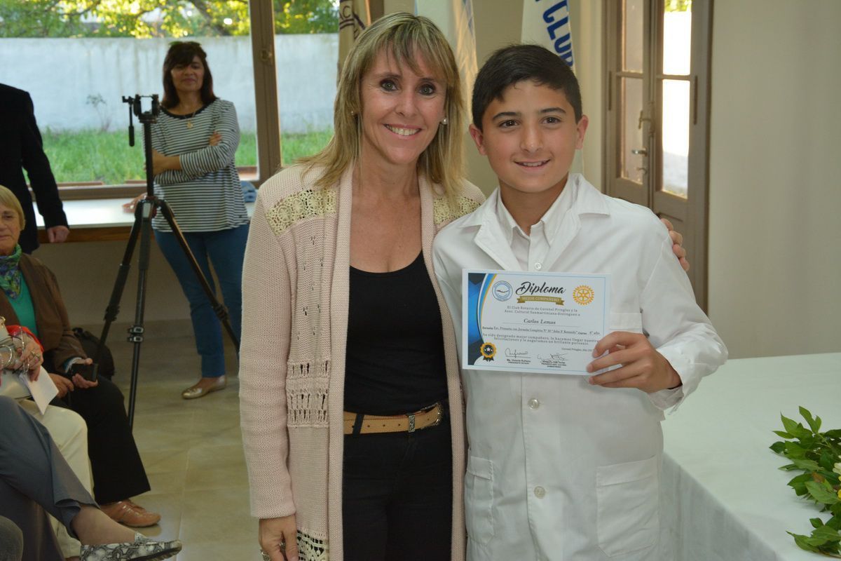 Reconocimiento a los Mejores Compañeros de Primaria
