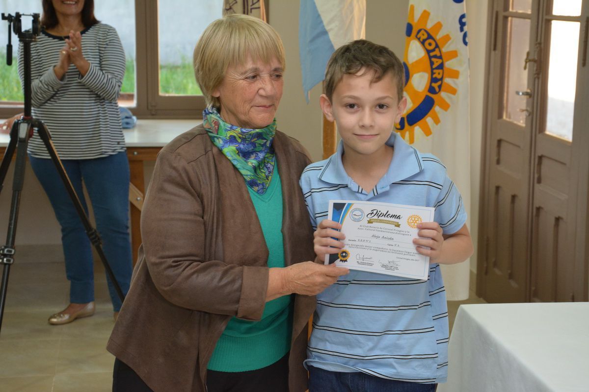 Reconocimiento a los Mejores Compañeros de Primaria