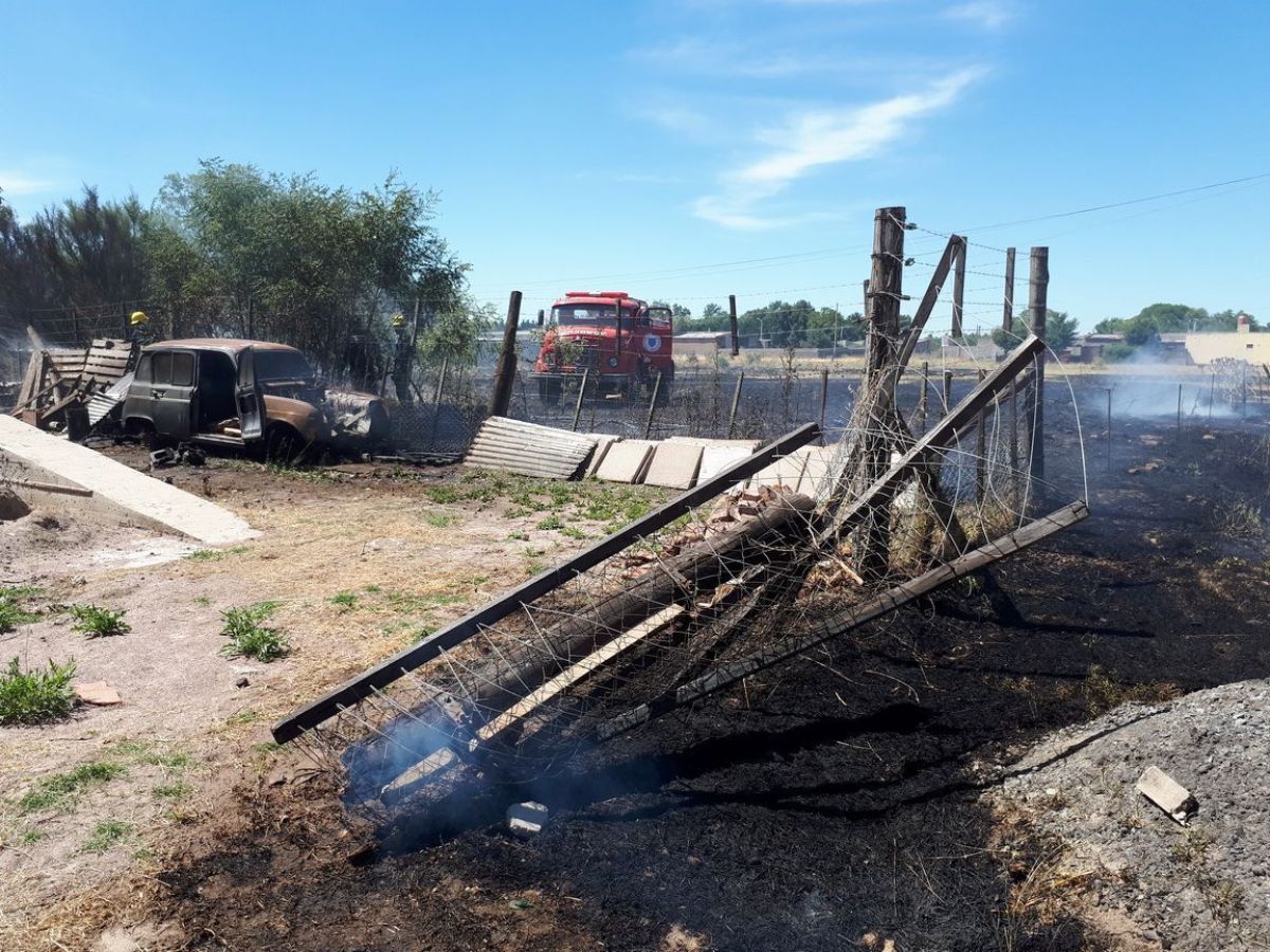 Incendios de pastizales… la pesadilla de los bomberos