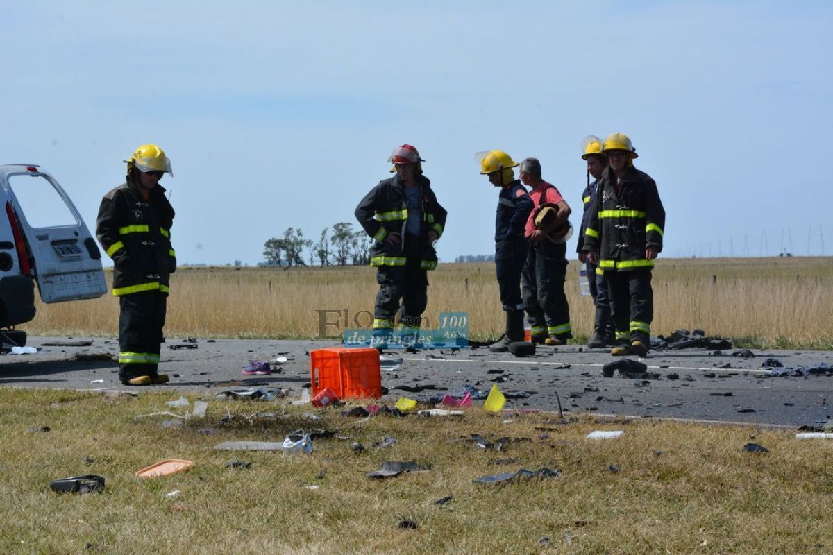 Fallece una persona tras una colisión frontal con otro vehículo