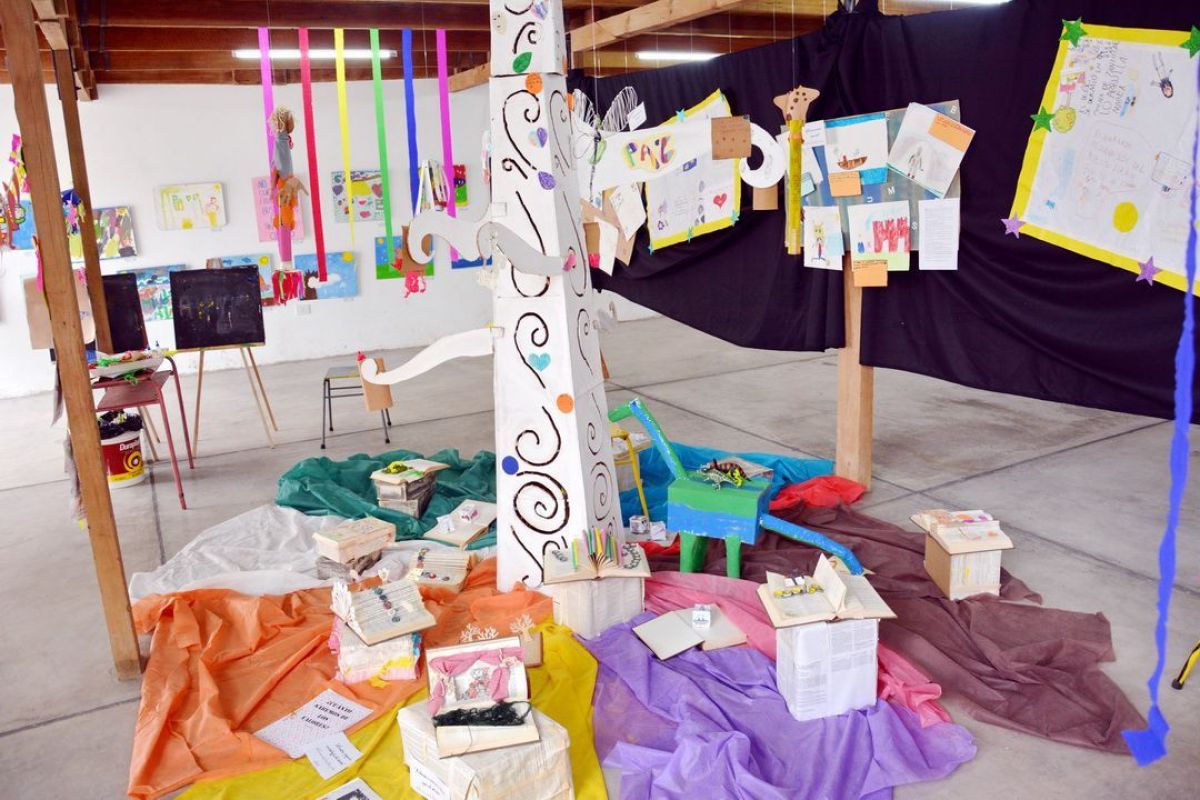 Excelente muestra de talleres de la Escuela de Estética Nº1