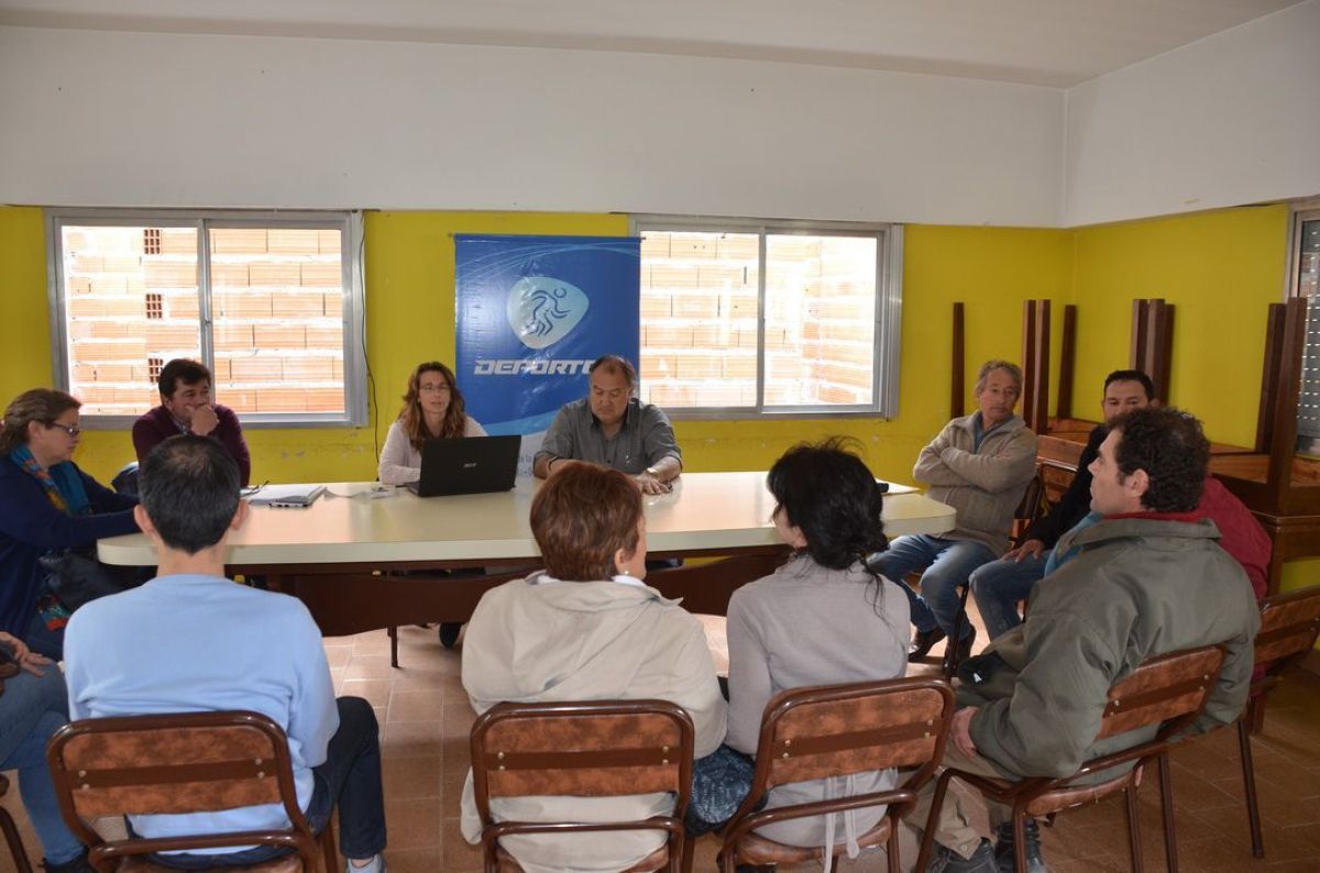 Cuarto intermedio para las paritarias