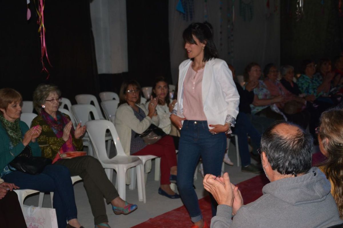Todo el glamour en el salón de eventos de Independiente
