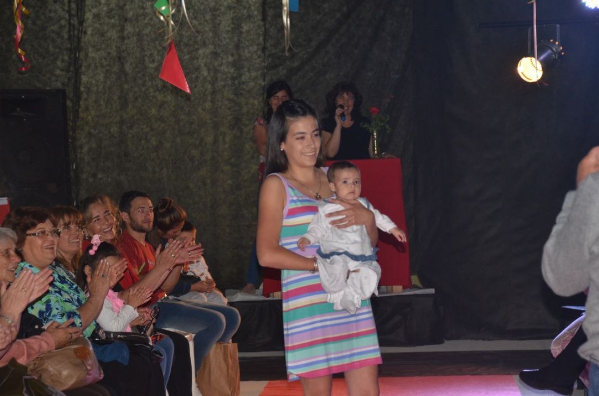Todo el glamour en el salón de eventos de Independiente