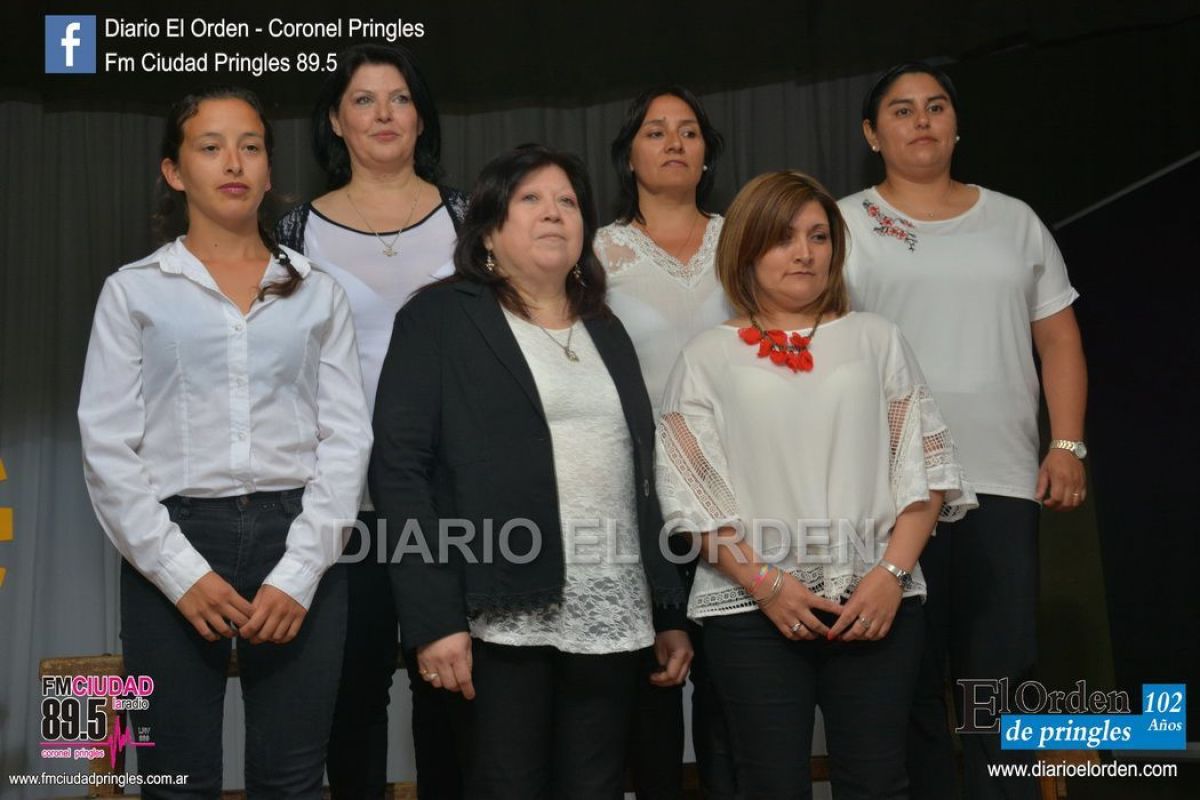 Los egresados, en una gran noche de fiesta y emoción