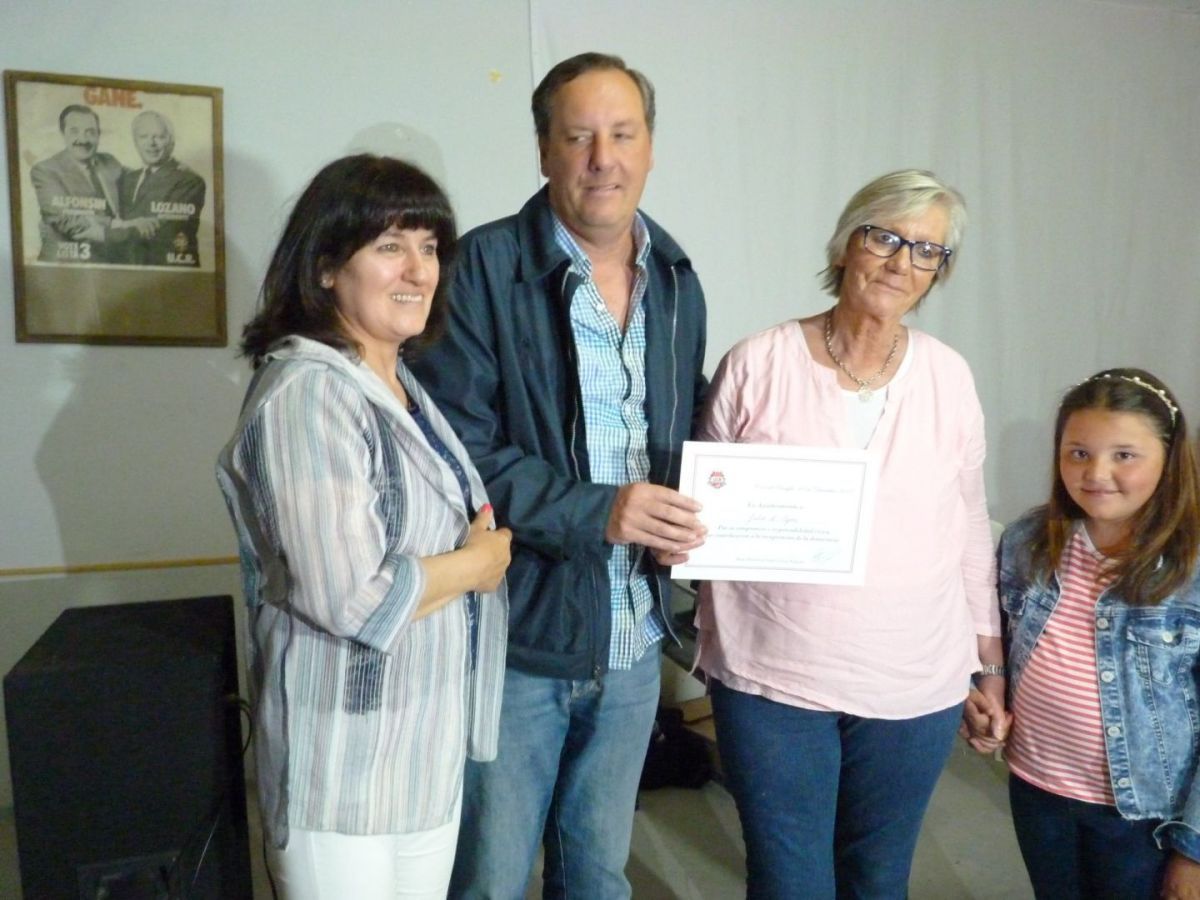 Reconocimiento a ex intendentes y concejales de la Democracia
