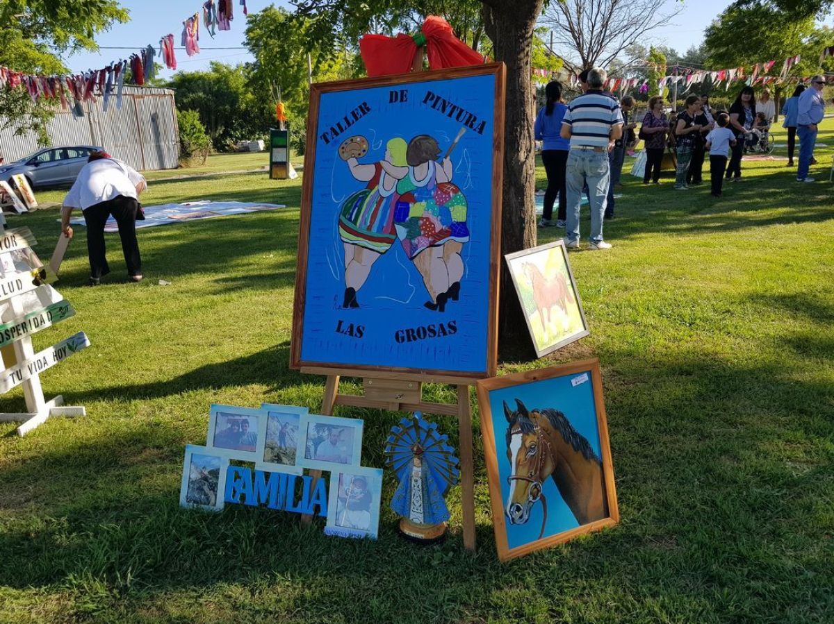 Hermosos trabajos en la muestra callejera