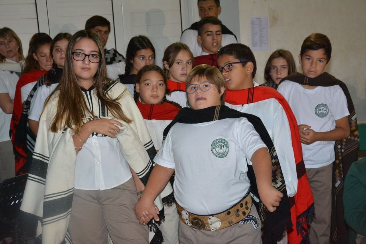 Más de 400 alumnos dieron inicio al ciclo lectivo 2019