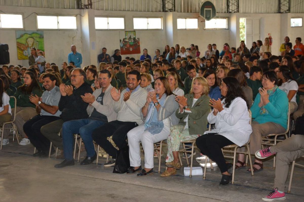 Más de 400 alumnos dieron inicio al ciclo lectivo 2019