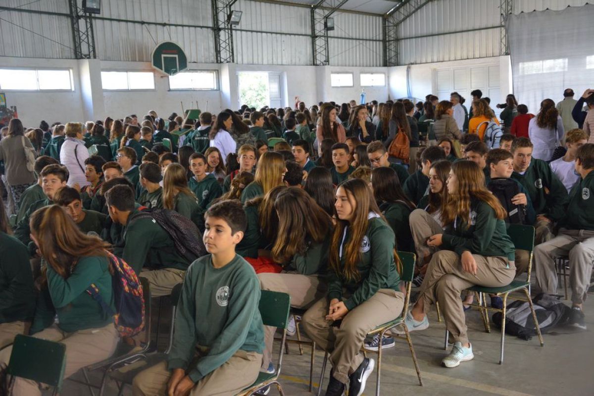 Más de 400 alumnos dieron inicio al ciclo lectivo 2019