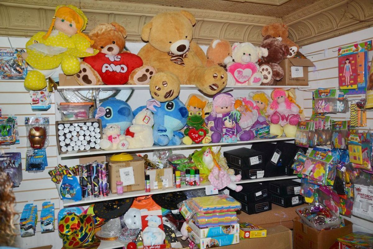 "Pinocho" el regreso de una librería y juguetería… con un súper ahorro