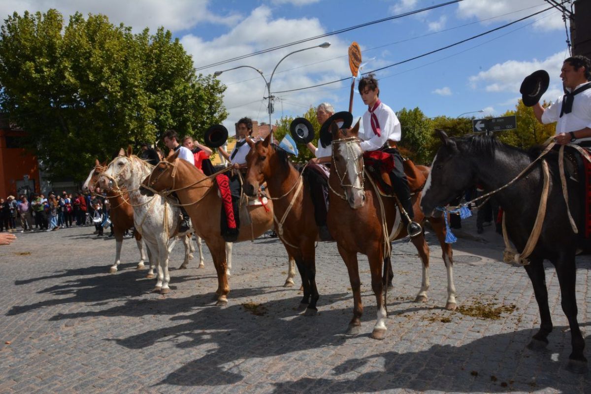 Iara Ferreyra la Reina del Fortín Tradición  y Libertad