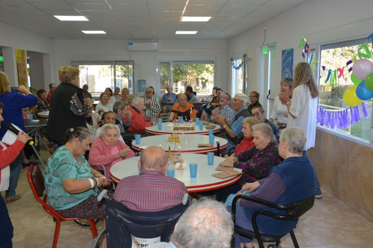 El Remanso festejó los cumpleaños de los abuelos