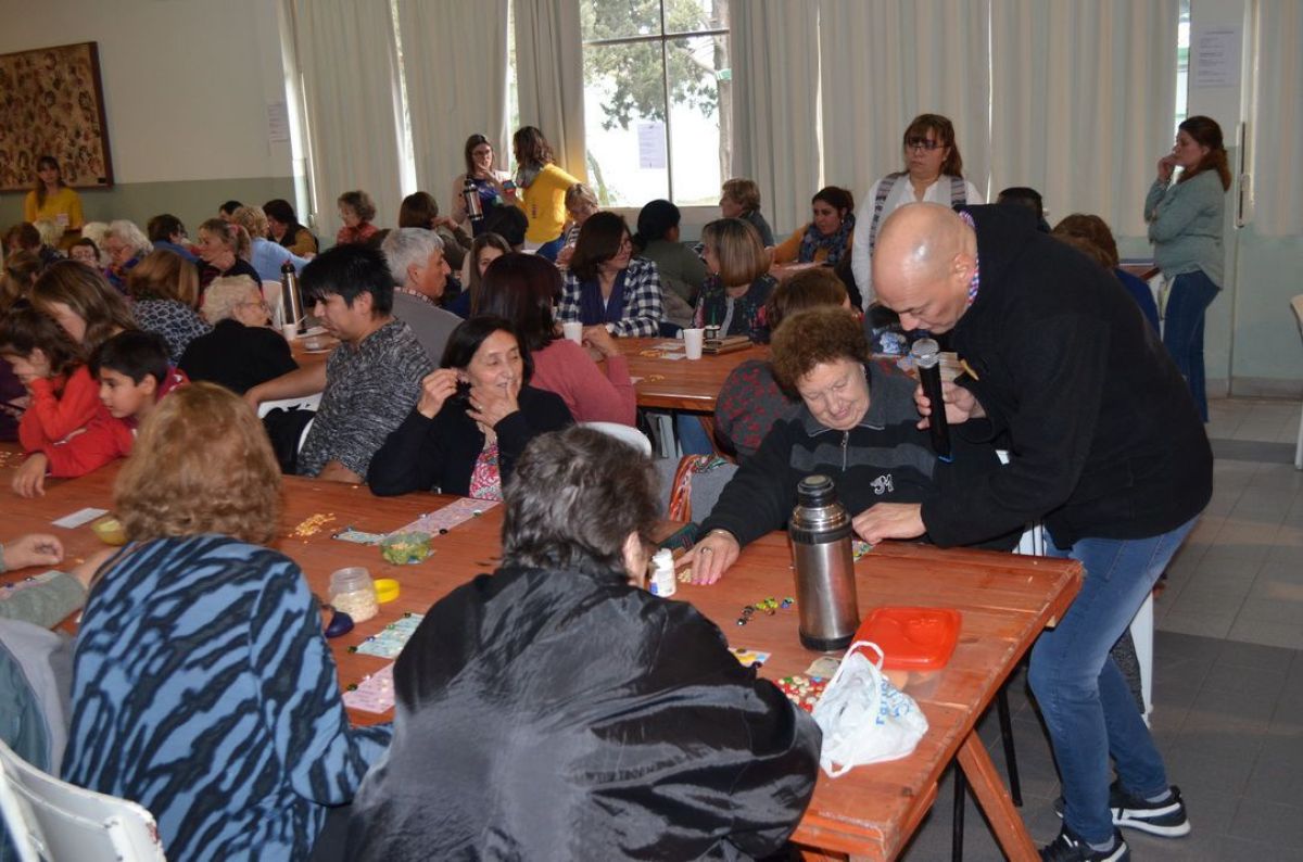 Excelente Tarde en Familia en el Jardín de Infantes N º 901