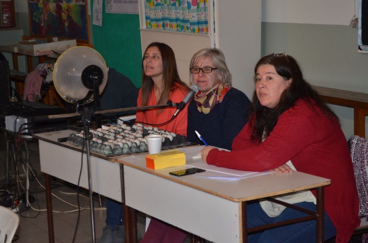 Excelente Tarde en Familia en el Jardín de Infantes N º 901