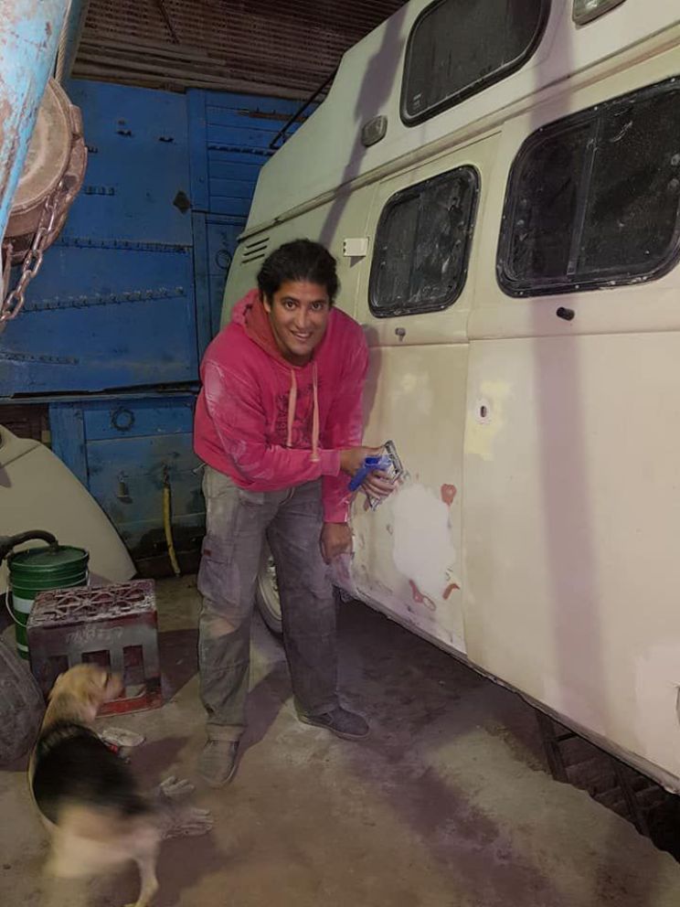 A recorrer América en "Kombi"