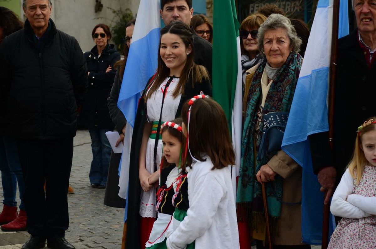 Reconocimiento y emoción en el acto del Día del Inmigrante