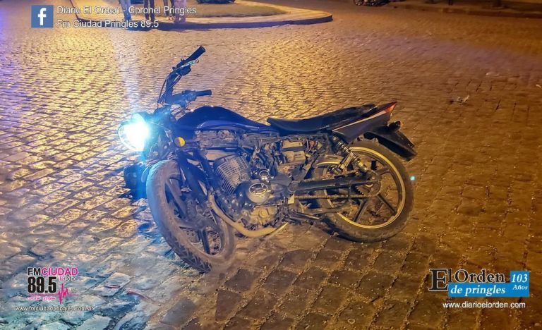 Choque entre una moto y un auto. Dos heridos | El Orden de Pringles