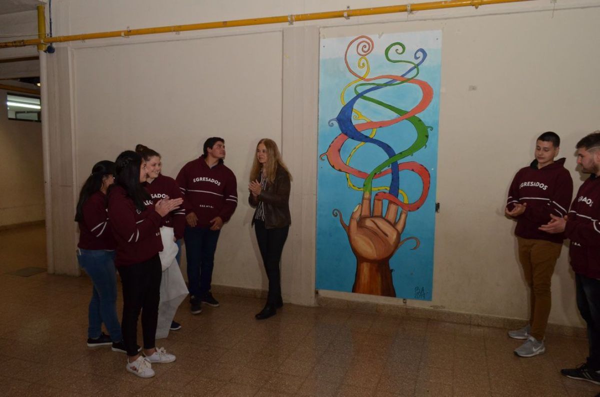 Emotiva y sentida despedida del Bachillerato de Adultos